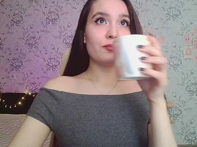 annie-fleur on BongaCams 