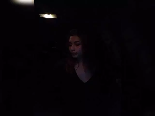 Asshakeee on BongaCams 