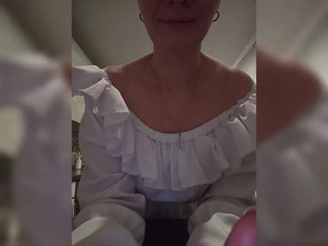 Biggirl777 on BongaCams 