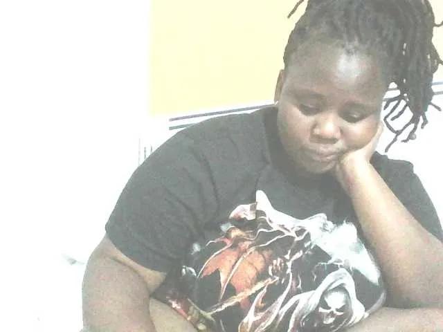 Bursty-Monique on BongaCams