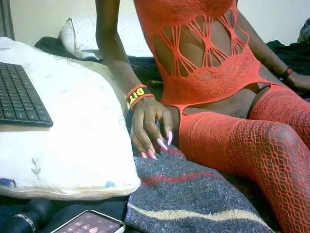 CREAMYSWEET on BongaCams