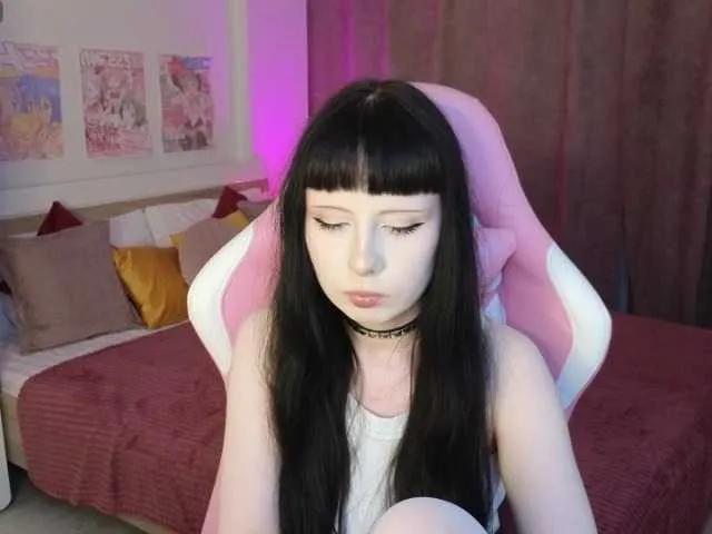 DianaVi on BongaCams