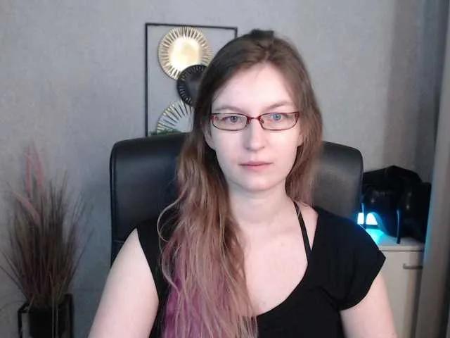 EmmaHeart on BongaCams 