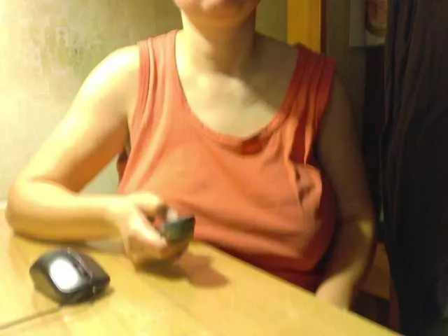 esterjohns on BongaCams 