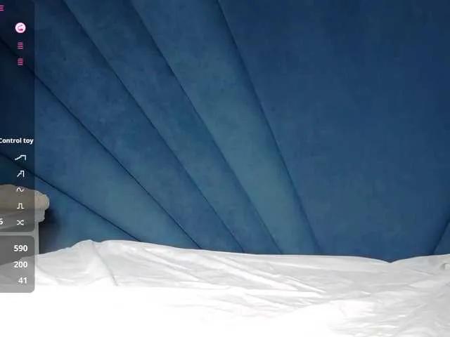 Evelisse on BongaCams 
