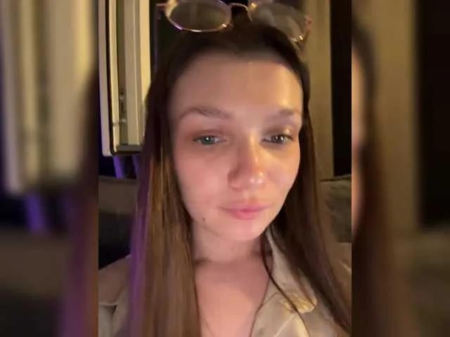 Hotksy on BongaCams