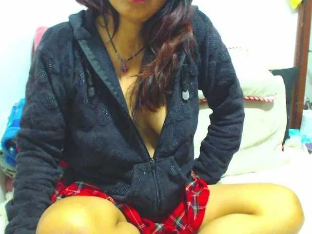 HOTTTSKIN on BongaCams 