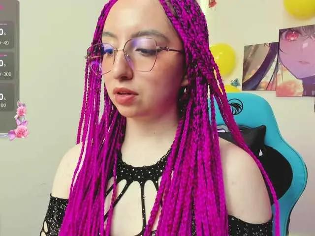 Julietacott on BongaCams