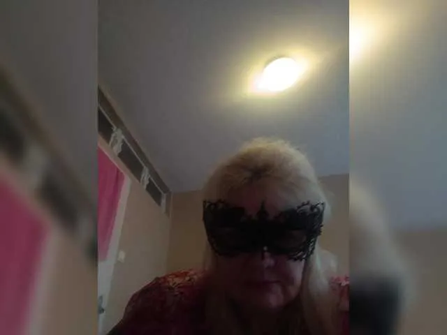 KASANDRABOLOSHKA on BongaCams 