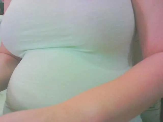 KeepmepregO on BongaCams 