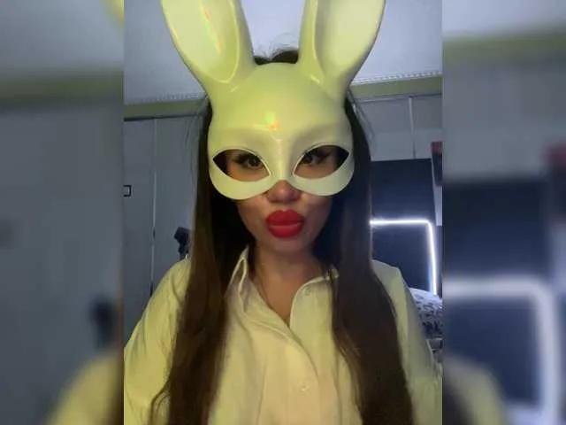 Liysan11 on BongaCams