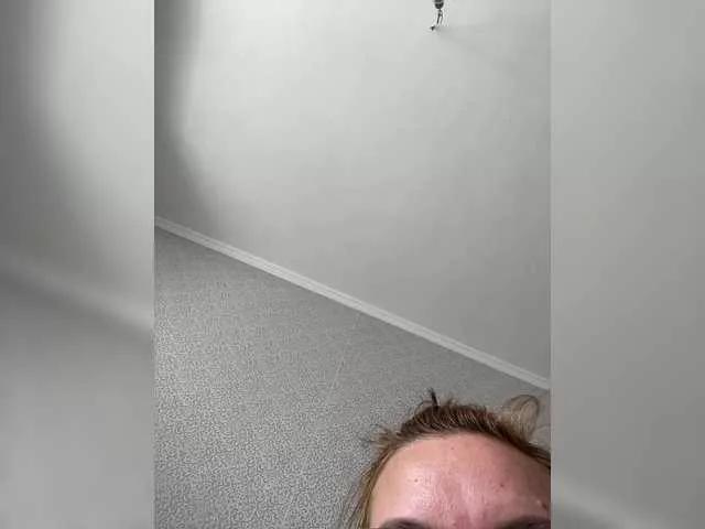 LynnMonica on BongaCams 
