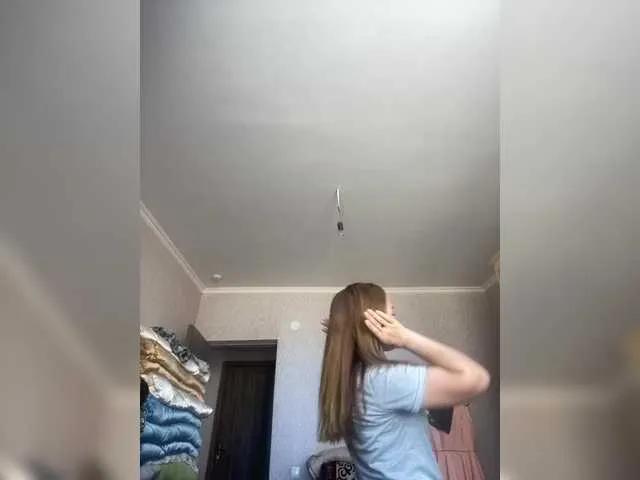 LynnMonica on BongaCams
