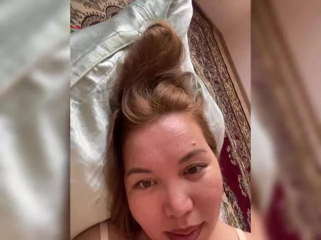 LynnMonica on BongaCams 