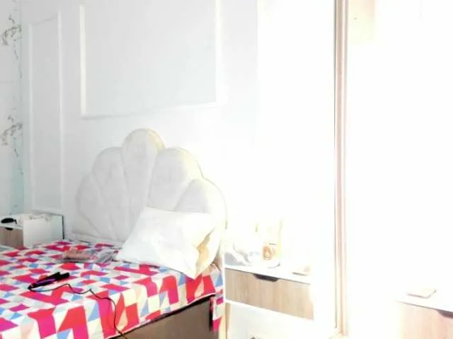 Mayevanss — I love to be watched and to masturbate thinking about me.