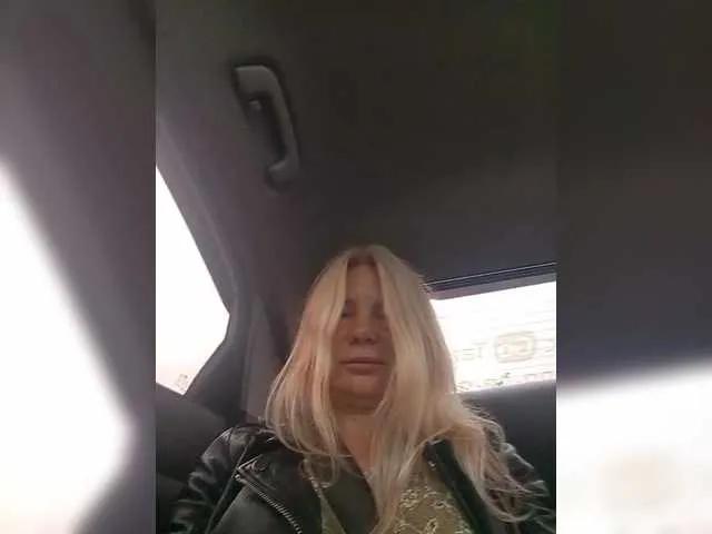 miss-1m on BongaCams 