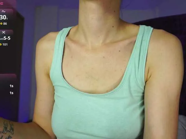 Miss-Bia on BongaCams 