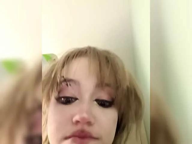 Miss-Daria-2025 on BongaCams