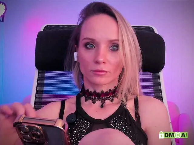 purple-love on BongaCams 