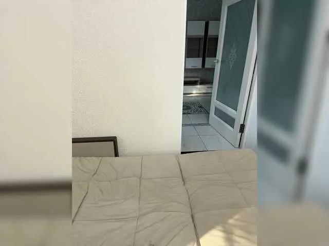 purplewife on BongaCams