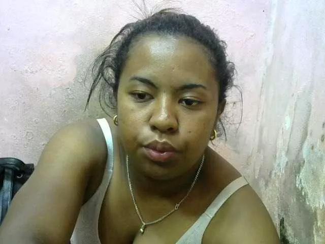 Queencamie on BongaCams 