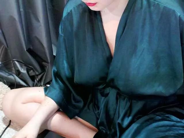 QueenTina on BongaCams 