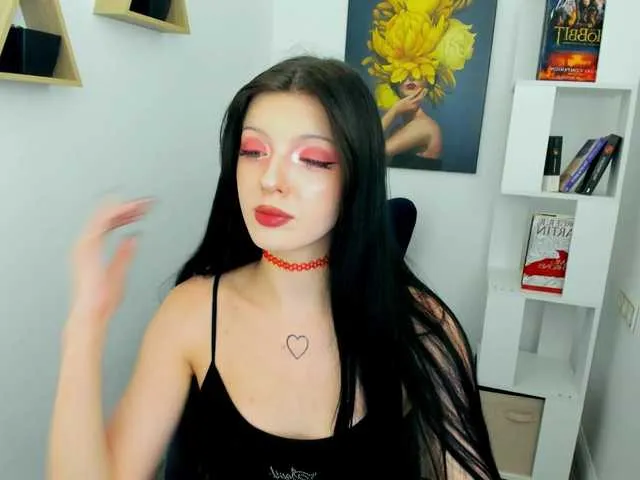 RoxyHopper — I love to dance, laugh, and create unforgettable moments --- whether we're sharing a flirty smile or something much more intimate. 
Let's get to know each other and make our time together something you'll never forget. 