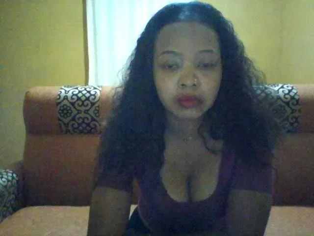 Santanah on BongaCams