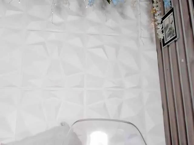sarahcox on BongaCams