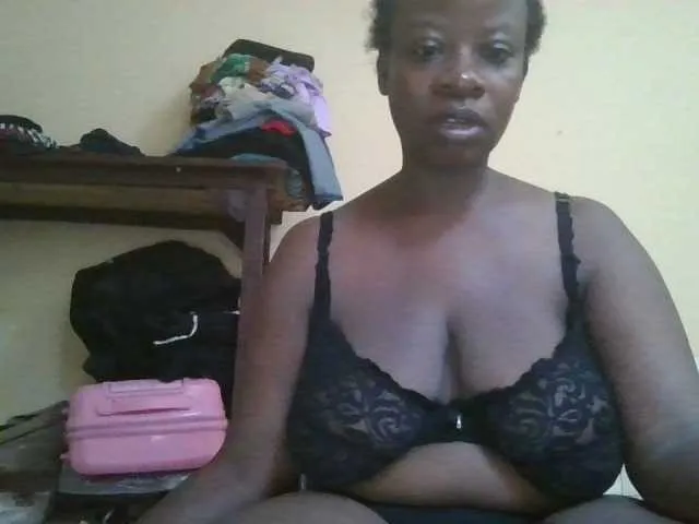 Swityass24 — Wet pussy 
Big boobs
Fat ass