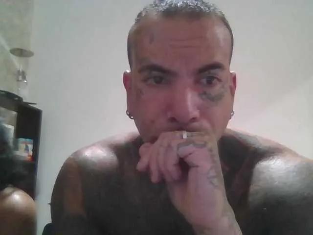 TattooedCouple on BongaCams