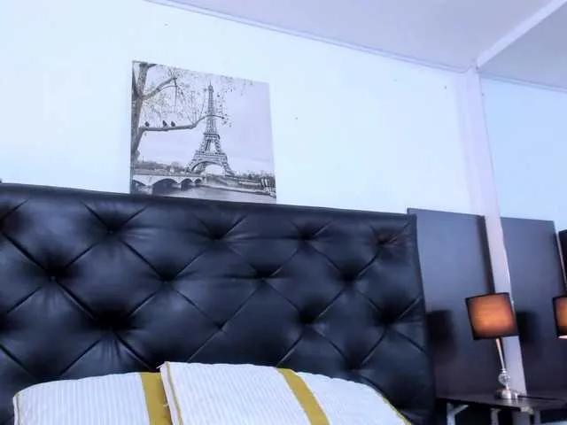 Vale-stone on BongaCams