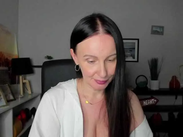 velvetJasmine on BongaCams 