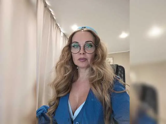 XxxSexyMilfxxX on BongaCams 