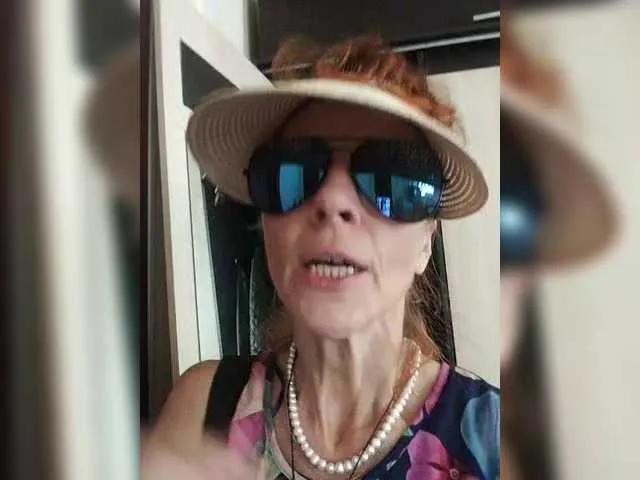 Yuliya77 on BongaCams