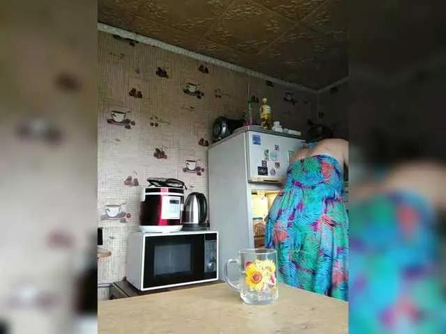 Zarevna on BongaCams
