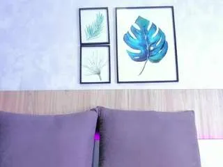 alanna-hank — CUM SHOW!! - Make my ass vibrate, double toy, delicious!!   / Control 69tkns. Spin the wheel 35tkns, always win a video. Add me favorites and rate me!! [5 tokens remaining]