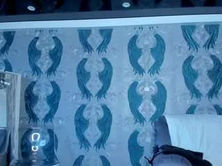 anneswhite — FUCK PUSSY HARD AND SQUIRT LIKE A FOUNTAIN [777 tokens remaining]