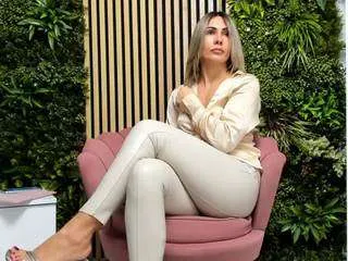 asweetcherry30 — - kiss me, touch me, fuck me - fav vibes 59/69 /99/169/269/369/469 make me squirt with my fav vibes! [809 tokens remaining]