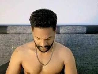 bbcblackhot33 on CamSoda 