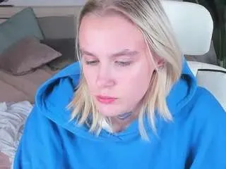 carolin-miller — breast massage [31 tokens remaining]