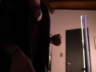 ellediane on CamSoda 