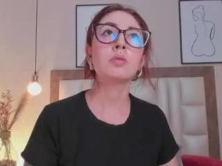 emilywatsonn — Give me vibrations and orgasms! / Let's go to pvt / Lush and domi on / Spanks + cream [Multi Goal]