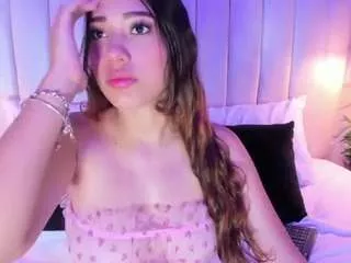 emmamiler on CamSoda 