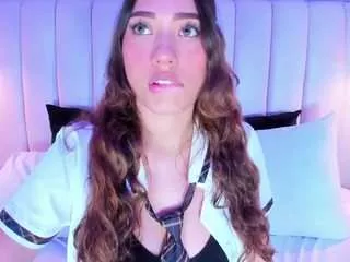 emmamiler on CamSoda 