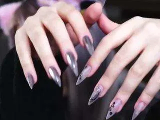 evelynnbartin — evelynnbartin chat