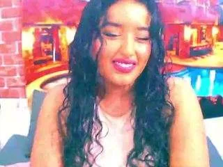 indianangel4u2luv on CamSoda 