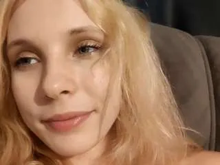 kerrymezo on CamSoda 