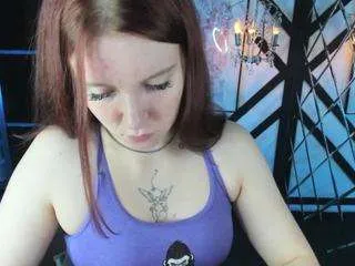 laylaglamm on CamSoda 