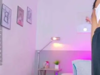 lilaagracee on CamSoda 